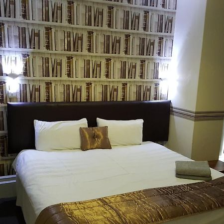 Portsmouth Budget Hotels - All Rooms Are En-Suite Bagian luar foto